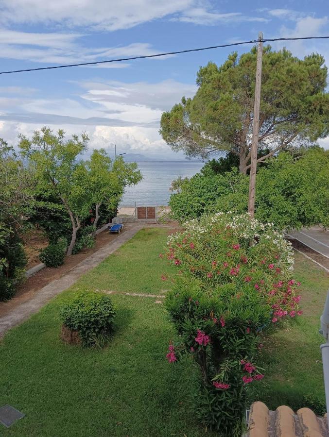 Nea Zoi Villa Moraḯtika Luaran gambar